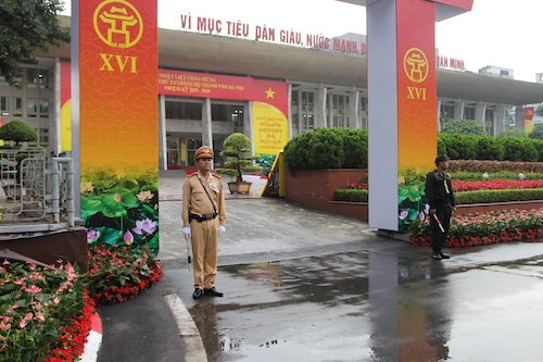 Đảm bảo ATGT dịp Đại hội Đảng bộ TP Hà Nội ảnh 3